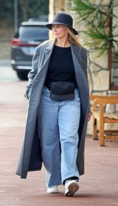 Cameron Diaz in a Grey Coat