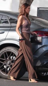 Eiza Gonzalez in a Brown Pants