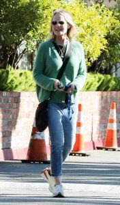 Helen Hunt in a Green Cardigan