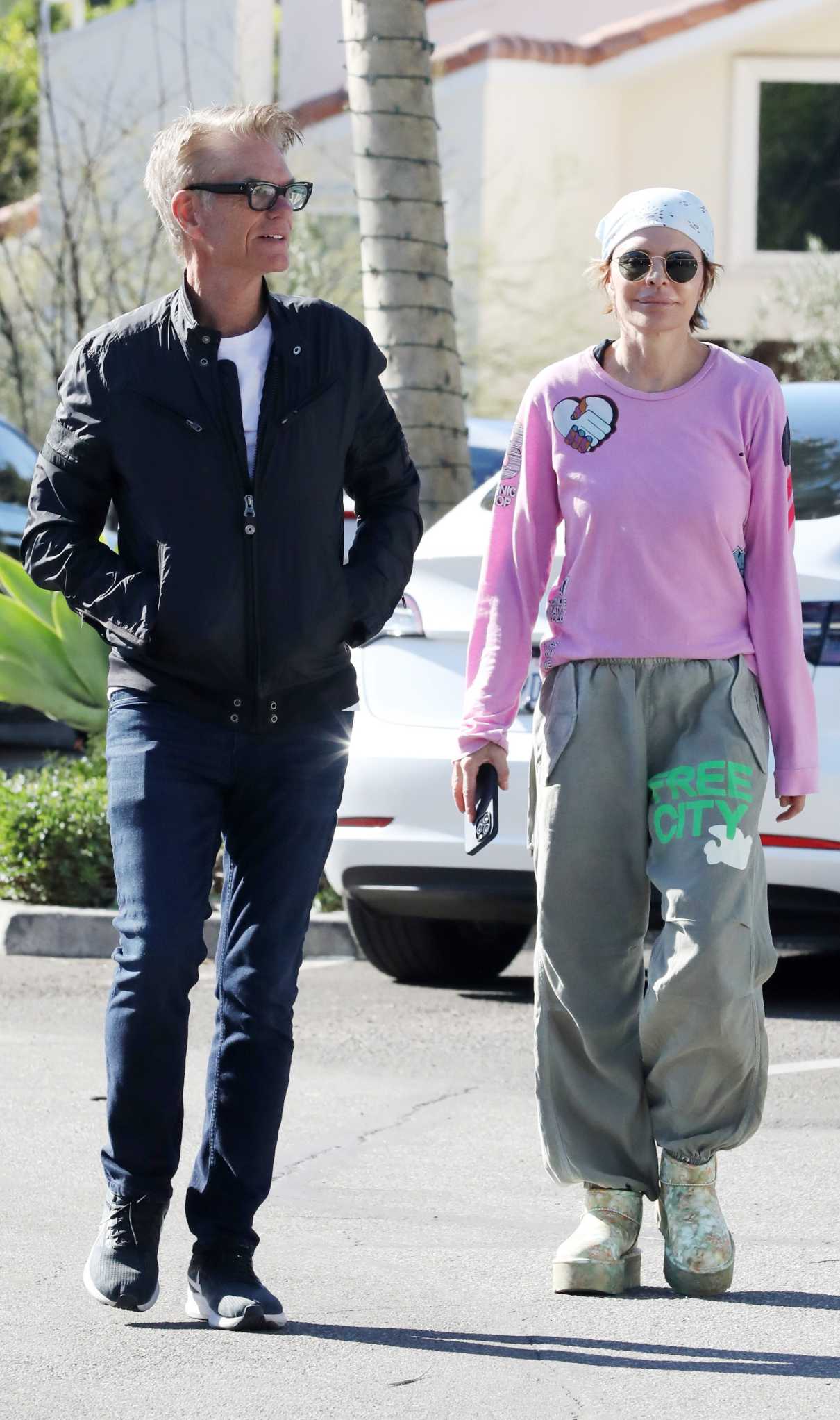 Lisa Rinna in a Lilac Sweatshirt