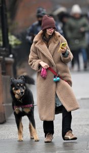 Emily Ratajkowski in a Beige Faux Fur Coat