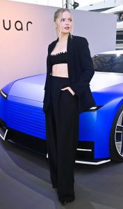 Ellie Bamber