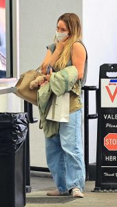 Hilary Duff in a Grey Tee