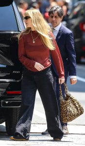 Jennifer Lawrence in a Black Pants