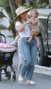 Hilary Duff in a White Tee