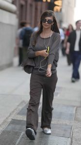 Emily Ratajkowski in a Brown Pants
