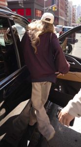 Jessica Alba in a Beige Sweatsuit