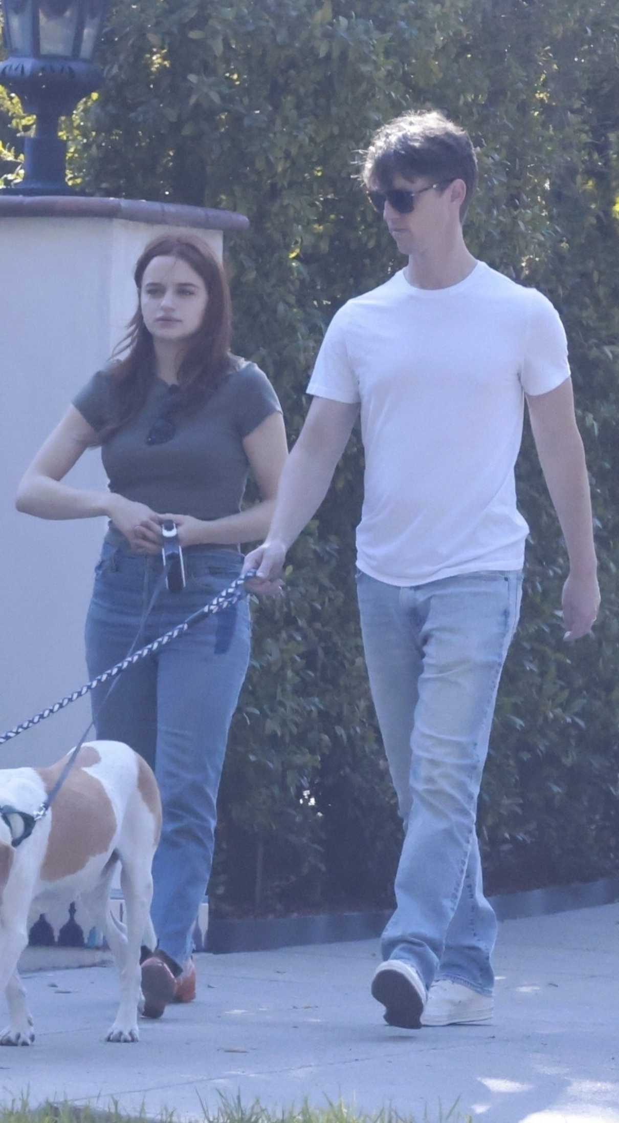 Joey King in a Grey Tee
