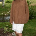 Zoey Deutch Attends 2025 Telluride Film Festival in Telluride 08/29/2025
