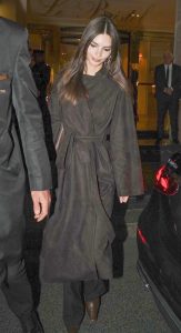 Emily Ratajkowski in a Brown Suede Coat