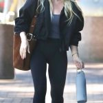 Hilary Duff in a Black Leggings Was Seen Departing Bunda Gym After a Workout in Los Angeles 10/29/2025