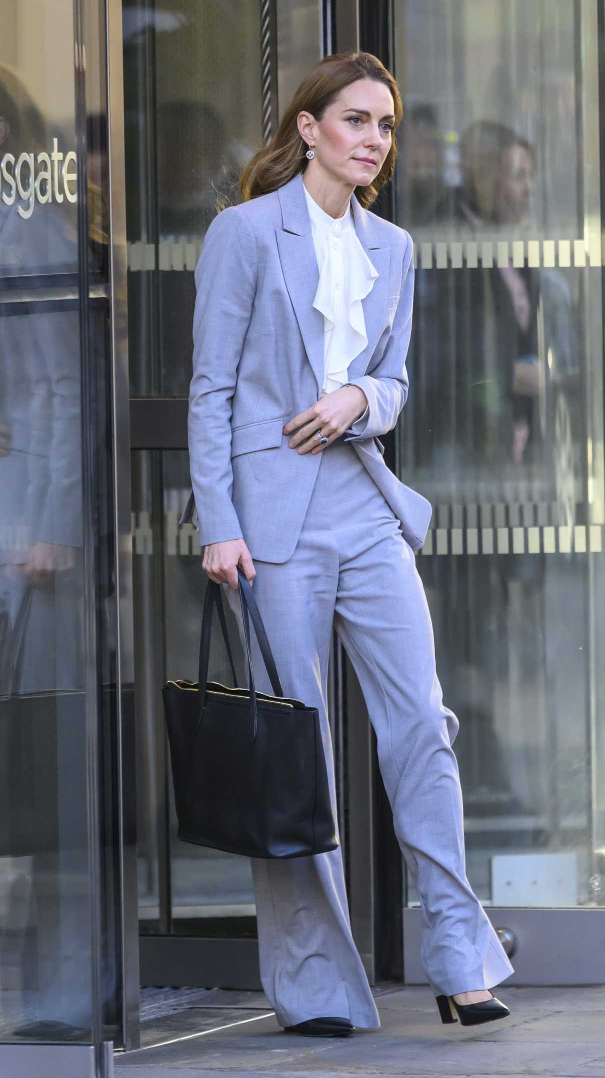 Kate Middleton in a Grey Pantsuit