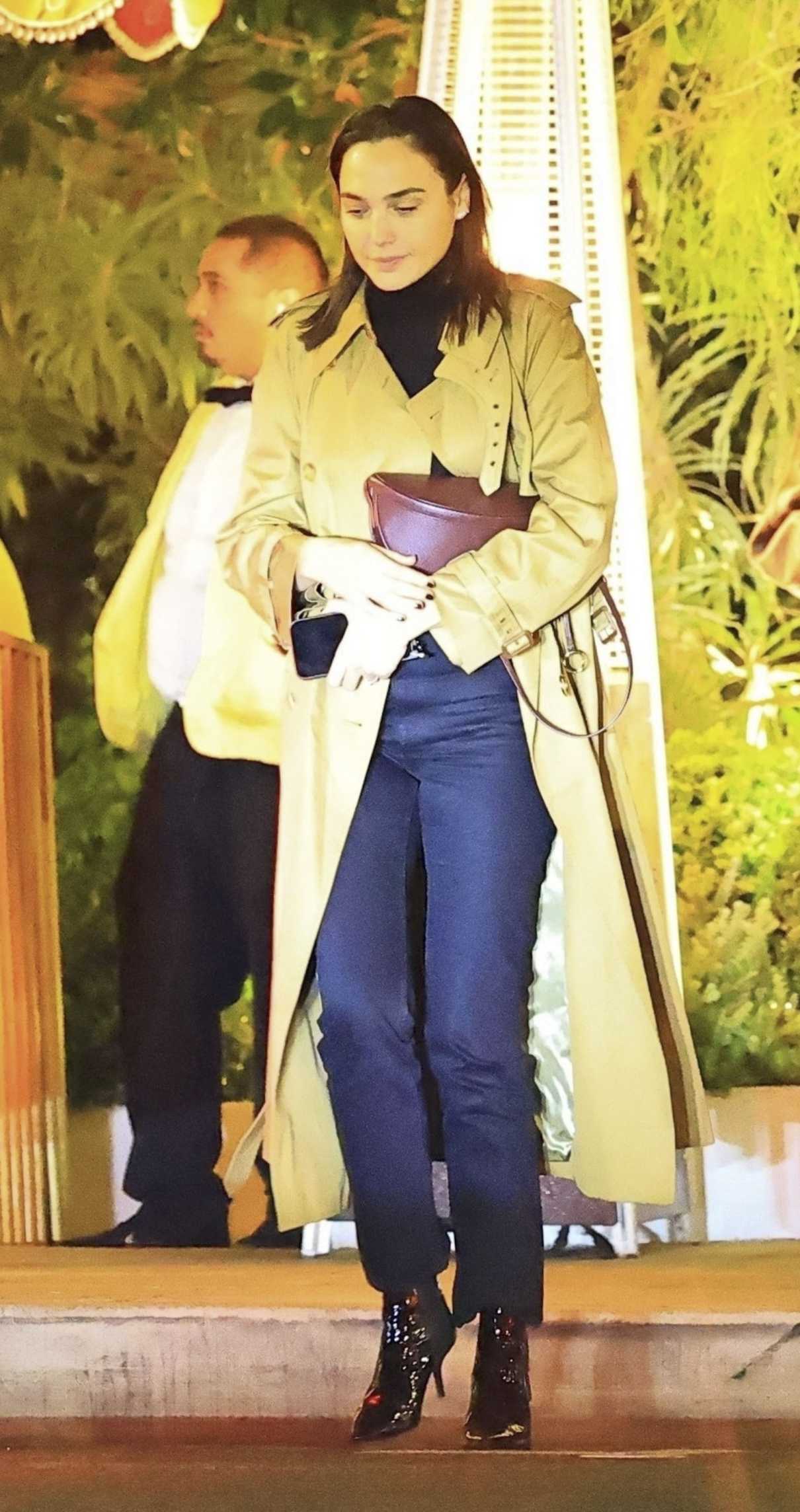 Gal Gadot in a Yellow Trench Coat