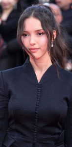 Lyna Khoudri