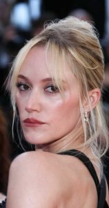 Maika Monroe