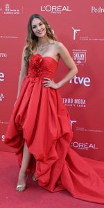 Helen Lindes