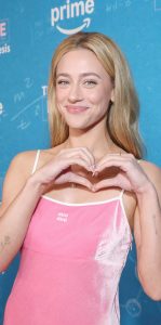 Lili Reinhart