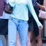 Madison Beer in a Blue Jeans Was Seen Out with Friends in Los Feliz 10/10/2026