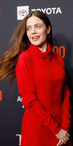 Molly Gordon